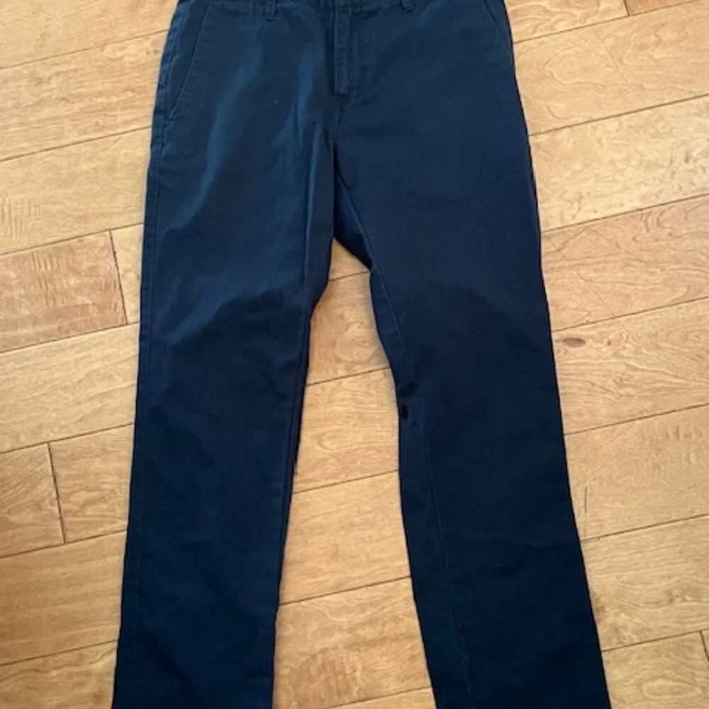 Volcom - Picture 2 of 4